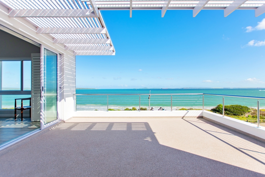 5 Bedroom Property for Sale in Calypso Beach Western Cape